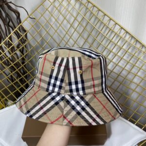 BURBERRY HOED