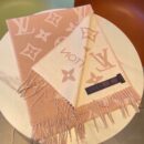 LOUIS VUITTON SCARF PINK