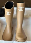 CHANEL BEIGE RAINBOOTS WHITE CC LOGO